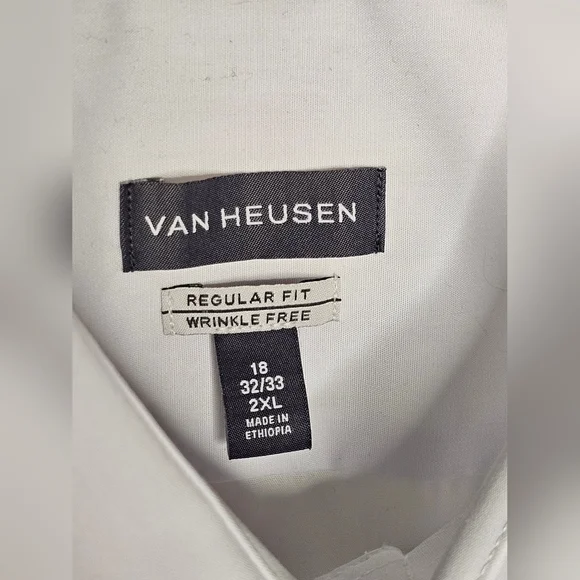 Van Heusen Classic White Dress Shirt - Picture 4 of 6
